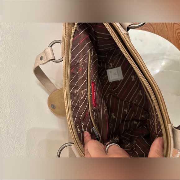 NWT Montana West Taupe Western Shoulder Bag w/ Turquoise Concho - Picture 7 of 11